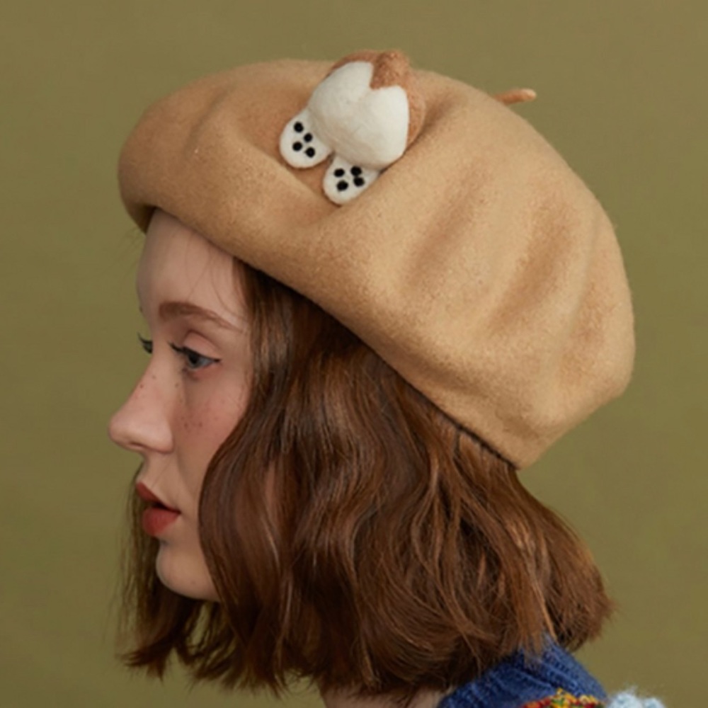 Women’s Authentic whimsical CORGI BUTT Winter French Beret Hat Accessory